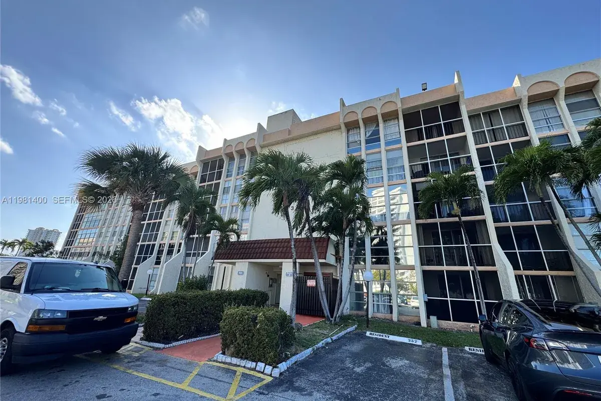701 Three Islands Blvd # 103, Hallandale Beach FL 33009