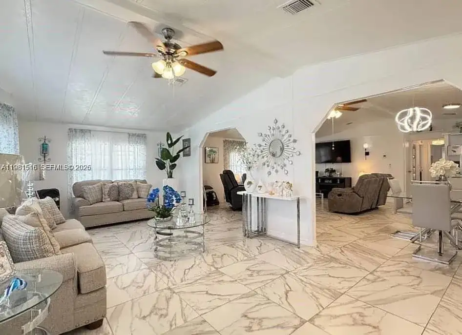 215 LAURELCREST CIR VALRICO, Brandon FL 33594 photo 2
