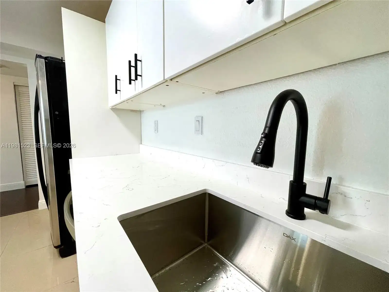 19390 Collins Ave # 316, Sunny Isles Beach FL 33160 photo 3