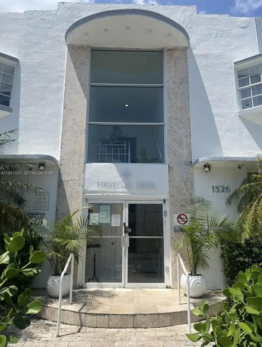 1526 Pennsylvania Ave # 15, Miami Beach FL 33139
