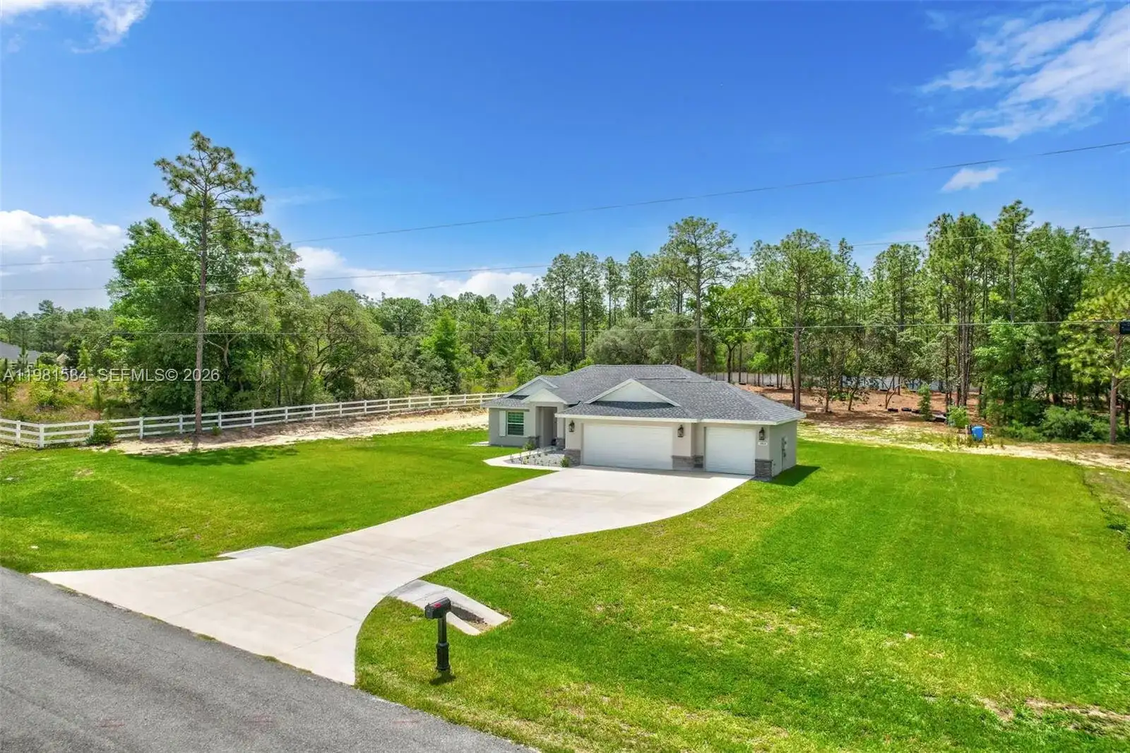 13822 SW 61 Pl Rd, Ocala FL 34481 photo 4