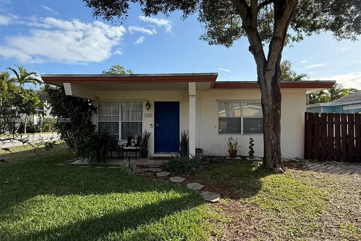 1544 NW 4th Ave, Fort Lauderdale FL 33311