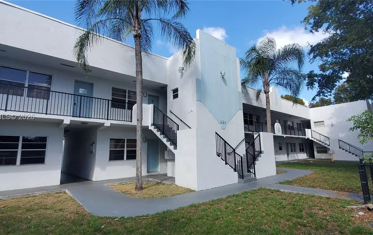 1925 Madison St # 1, Hollywood FL 33020