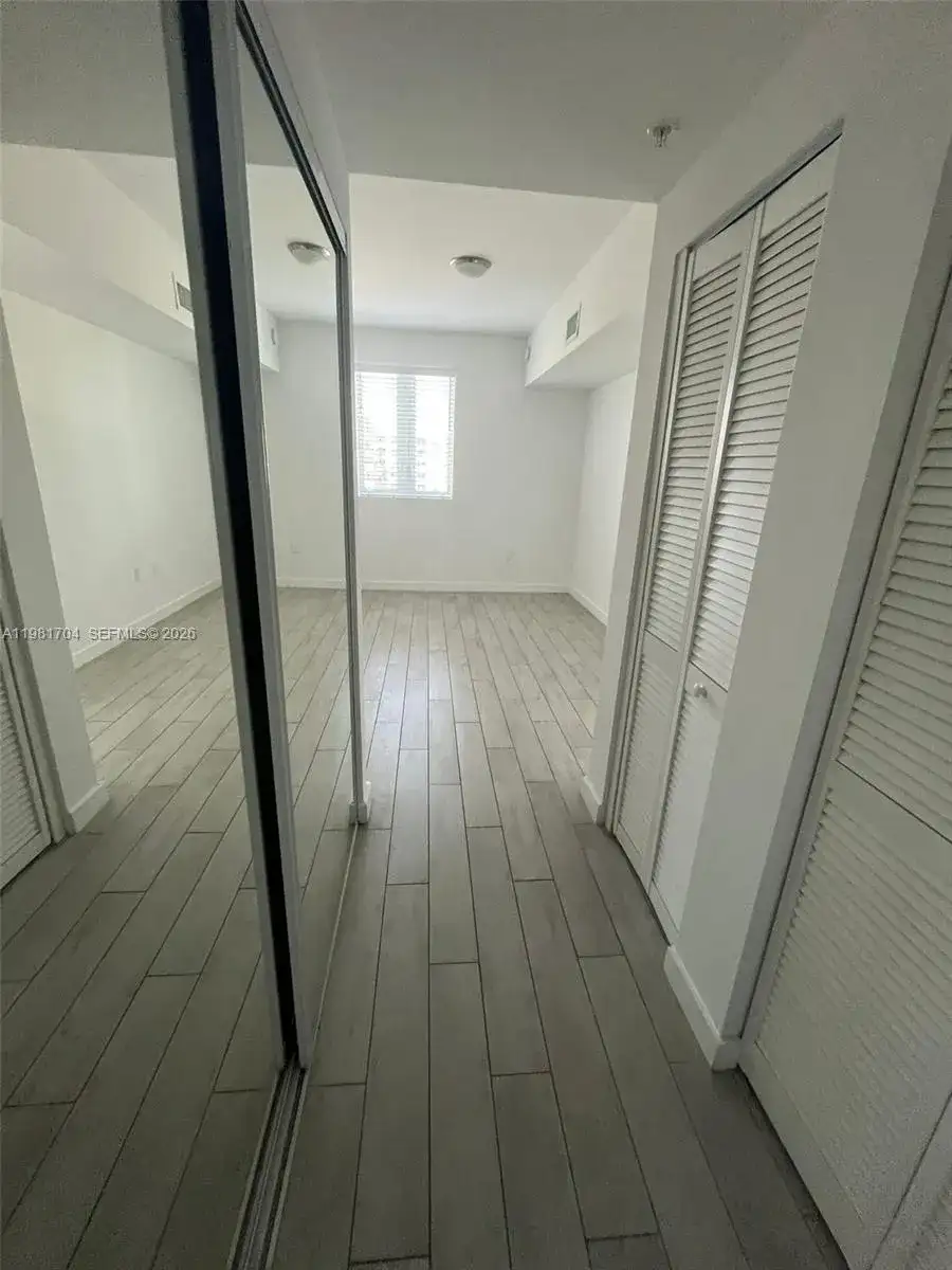 321 NE 26th St # 717, Miami FL 33137 photo 5
