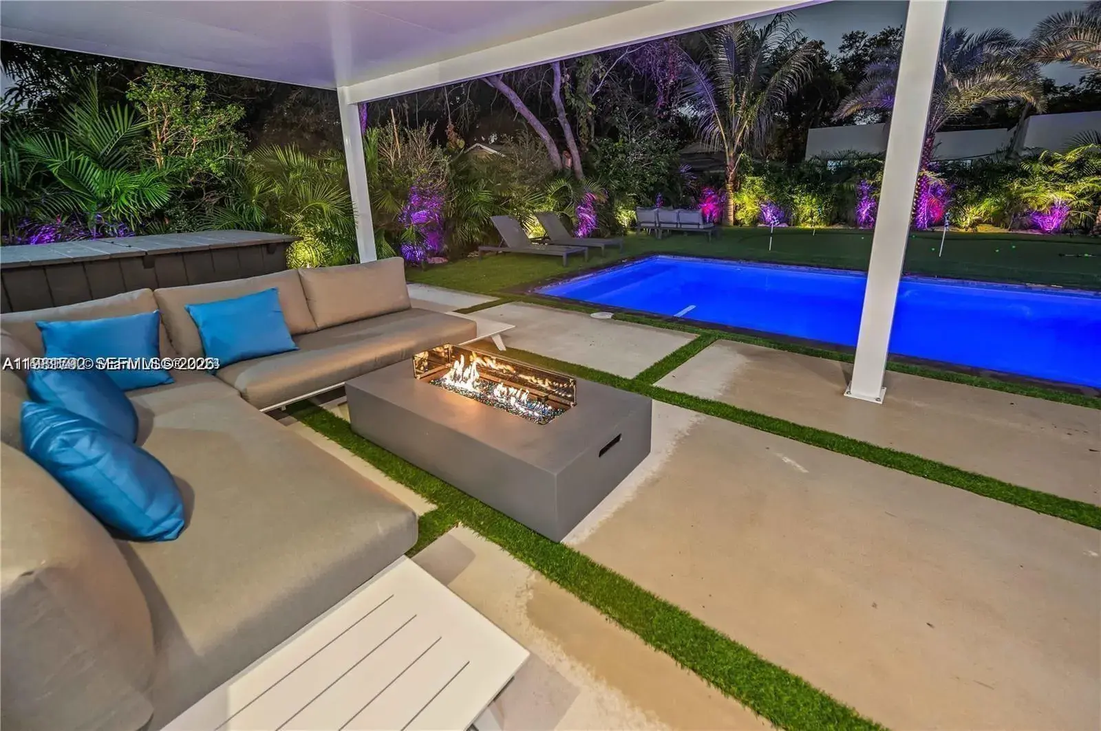 155 NW 51st St, Miami FL 33127