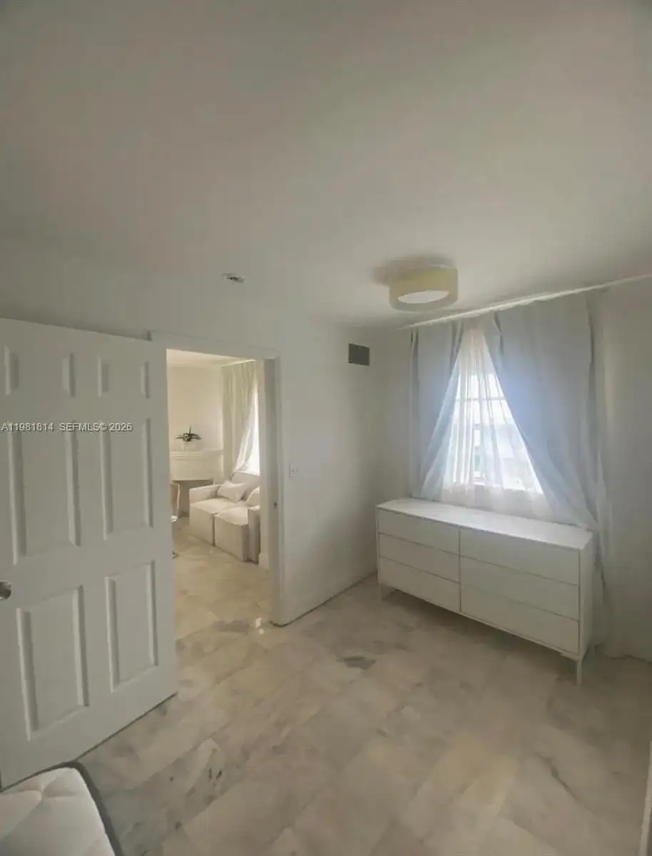 1526 Pennsylvania Ave # 10, Miami Beach FL 33139 photo 5