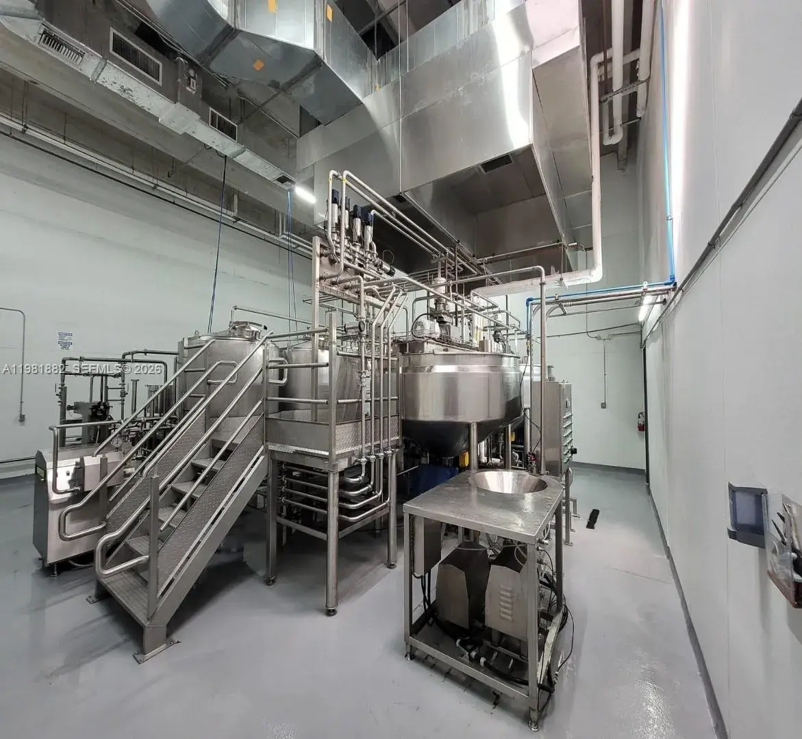 XXXX NW 68TH STREET, Medley FL 33166