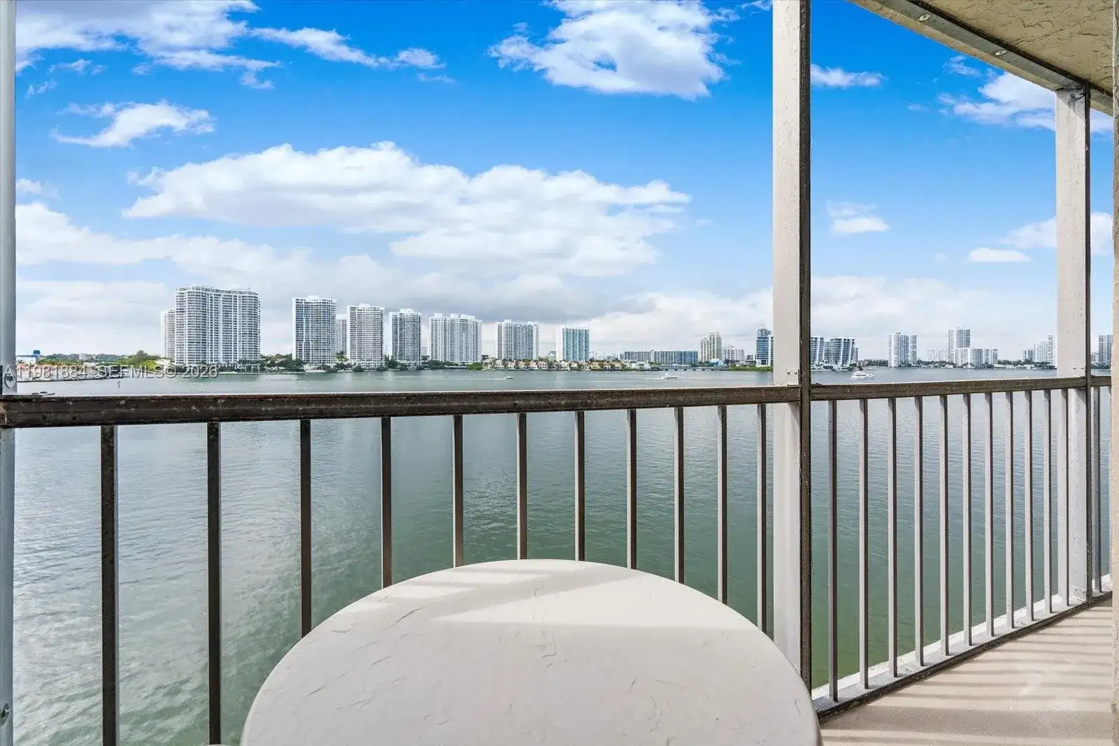17500 N BAY RD # 707, Sunny Isles Beach FL 33160 photo 5