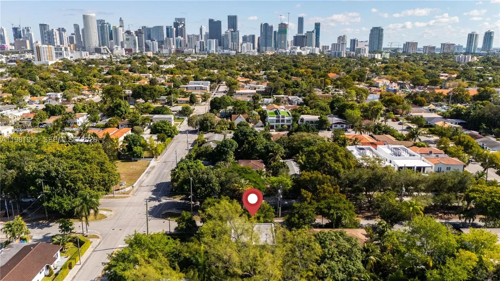 1210 SW 13th Ave, Miami FL 33135