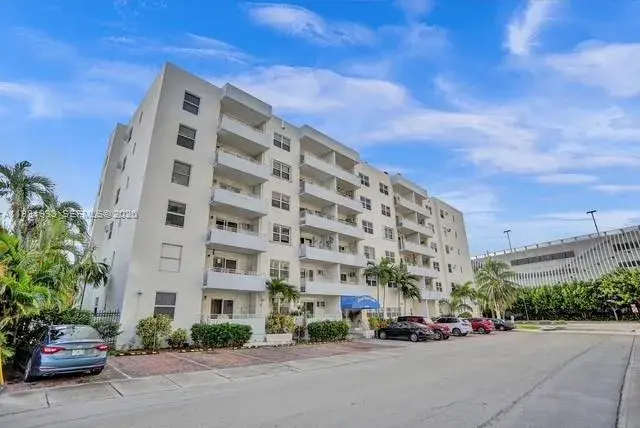 2900 Banyan St # 101, Fort Lauderdale FL 33316