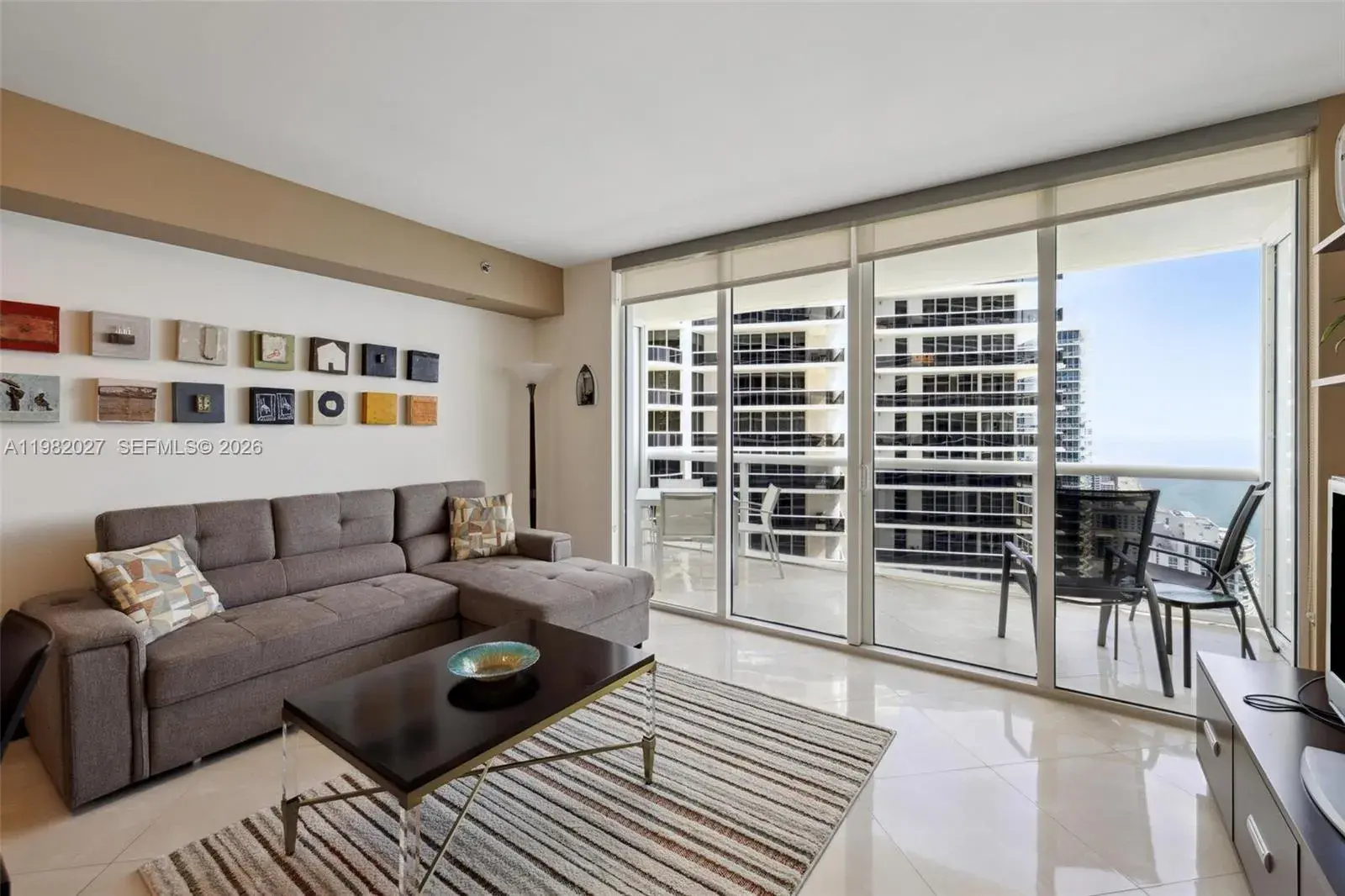 1830 S Ocean Dr # 3909, Hallandale Beach FL 33009