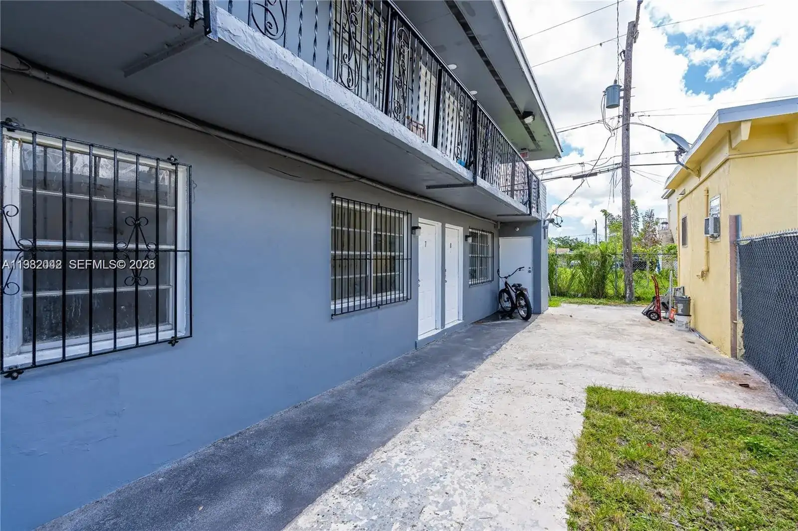 1445 NW 2nd Ave # 3, Florida City FL 33034 photo 4