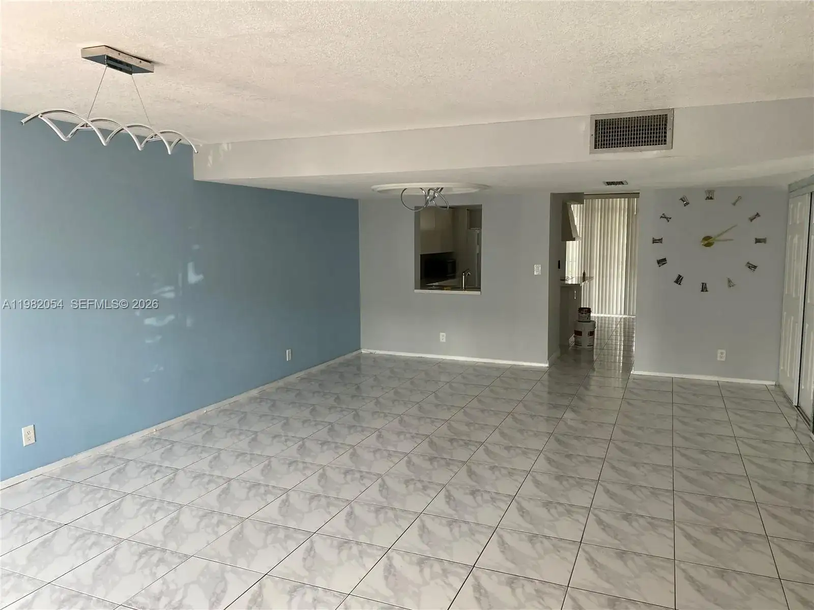 802 NE 26th Ave # 802, Hallandale Beach FL 33009 photo 2