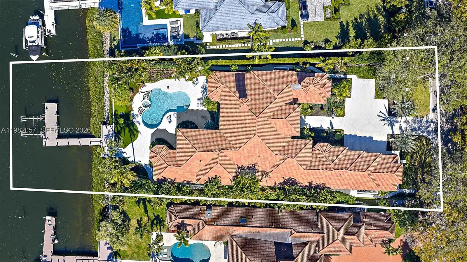 466 Mariner Dr, Jupiter FL 33477 photo 5