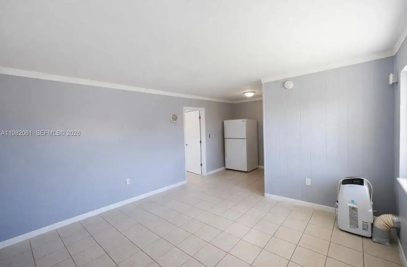 6337 W Flagler St # 18, Miami FL 33144 photo 5