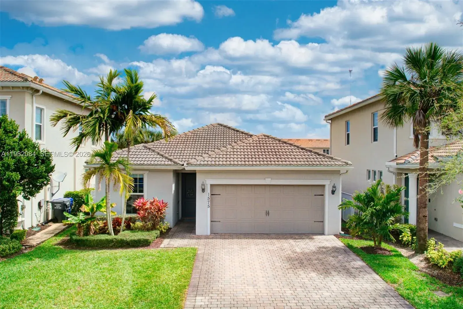 3 bedroom 2 bath Residential for sale at 1575 Pongam Ter, Hollywood FL 33021