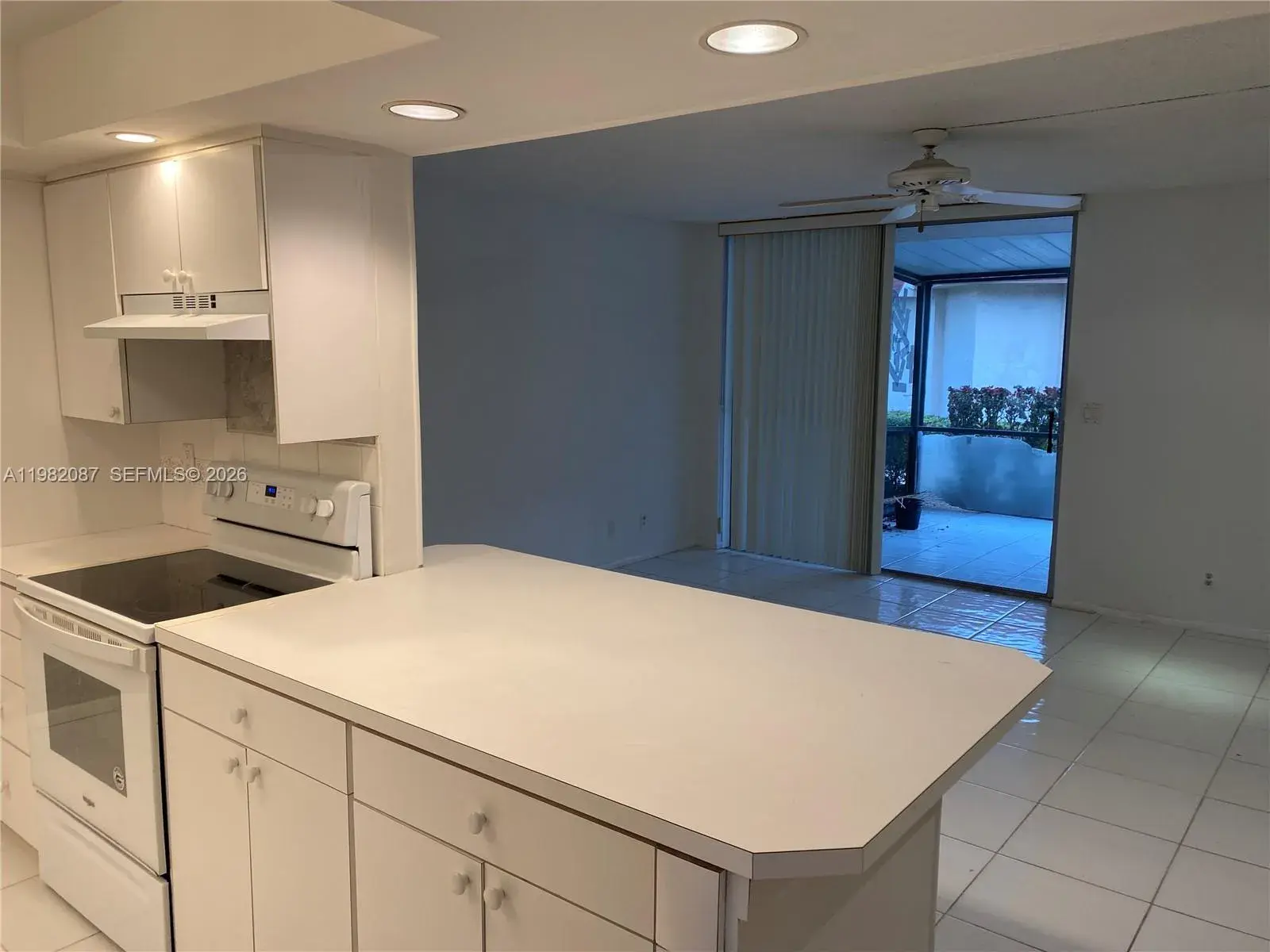 1951 Atlantic Shores Blvd # 20, Hallandale Beach FL 33009