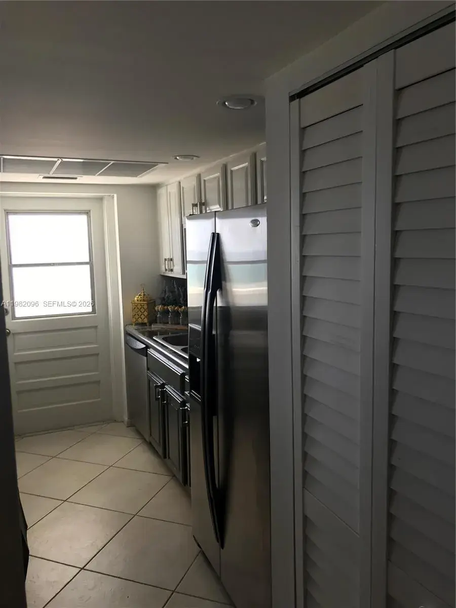 2841 N Ocean Blvd # 1208, Fort Lauderdale FL 33308