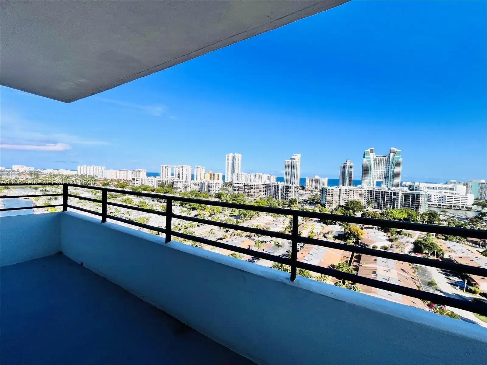 2500 Parkview Dr # 1803, Hallandale Beach FL 33009 photo 4