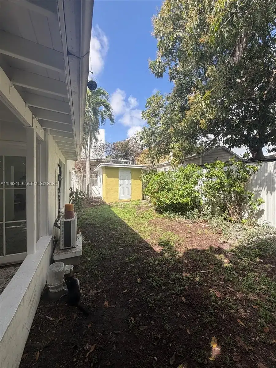 1025 SW 12th St # 2, Miami FL 33129 photo 3