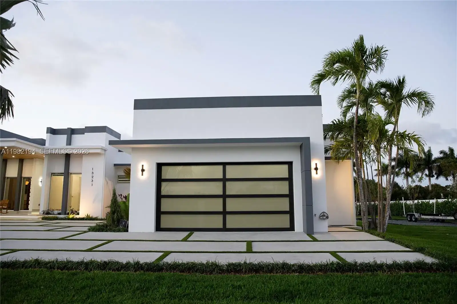 13231 SW 220 ST, Miami FL 33170 photo 3