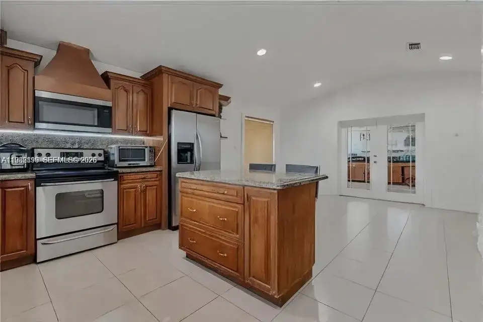 10351 SW 49th St # 10351, Miami FL 33165 photo 3