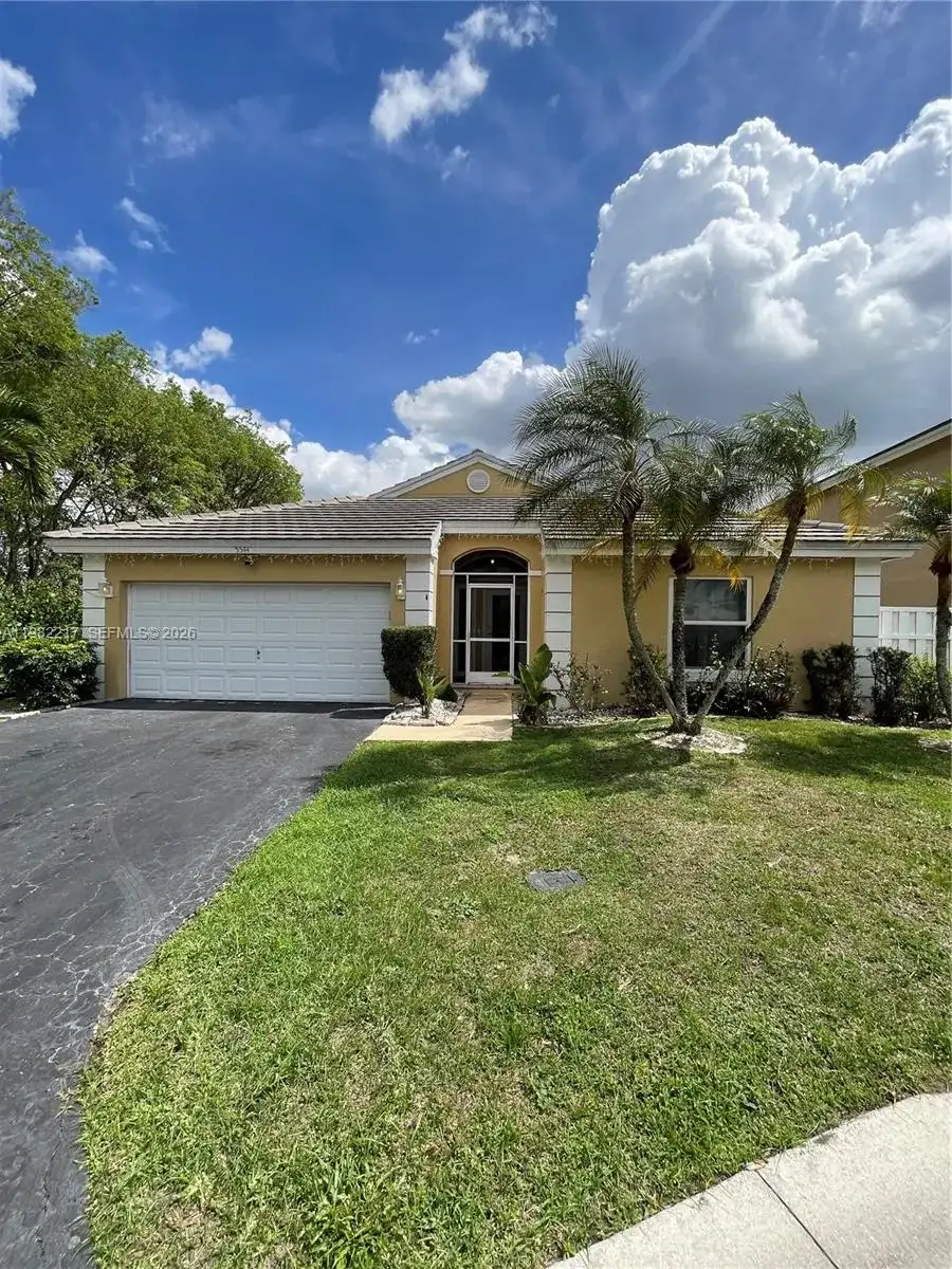 5544 NW 54th Cir, Coconut Creek FL 33073