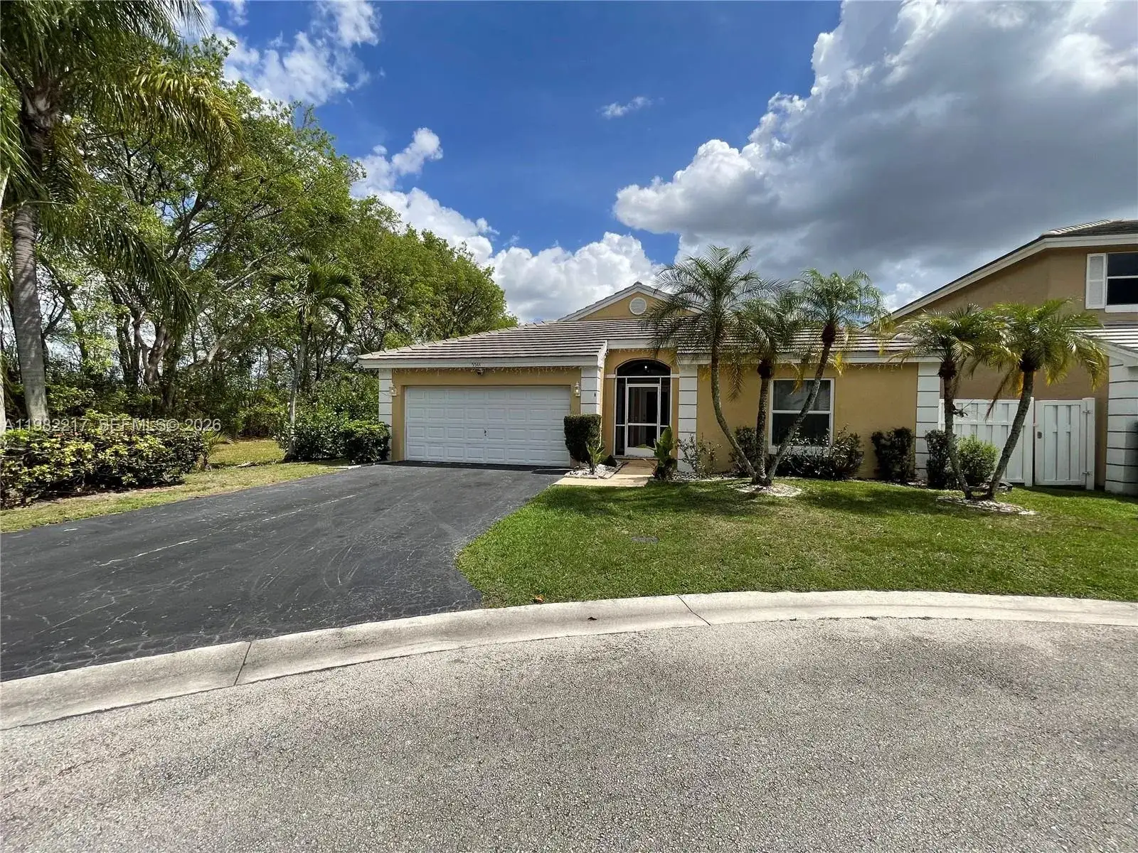 5544 NW 54th Cir, Coconut Creek FL 33073 photo 4
