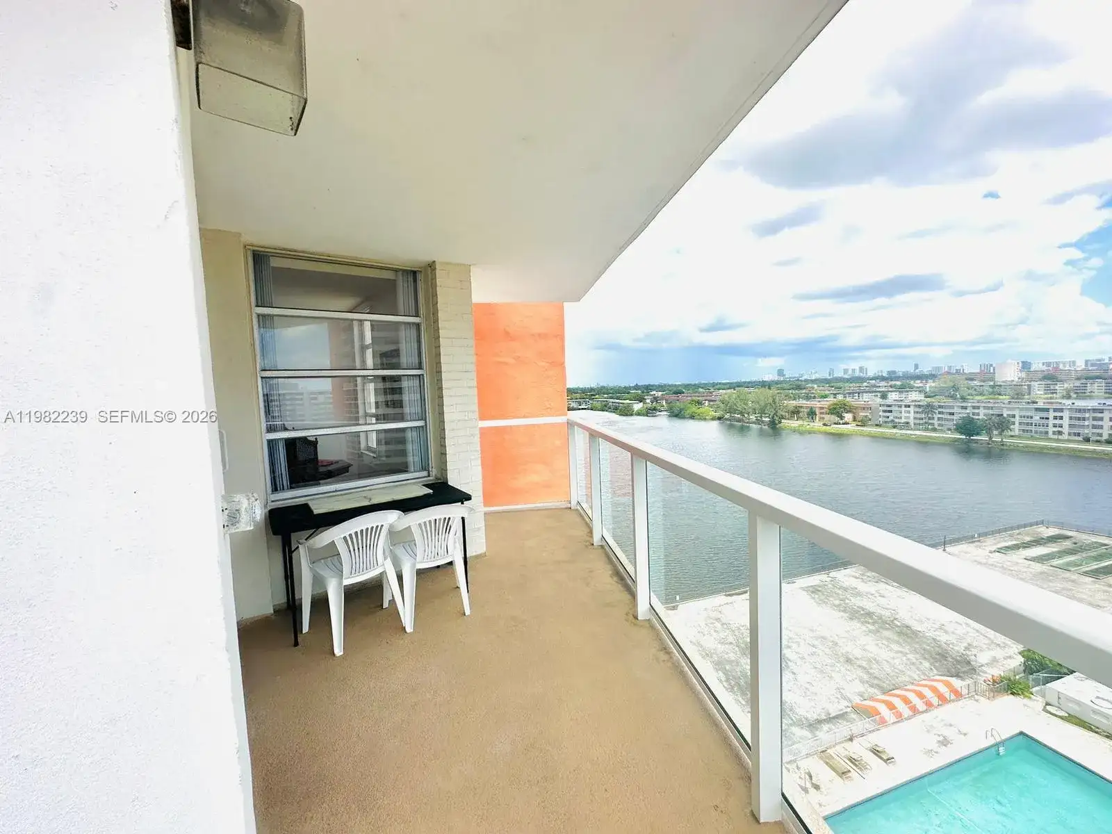 1301 NE Miami Gardens Dr # 915W, Miami FL 33179 photo 2