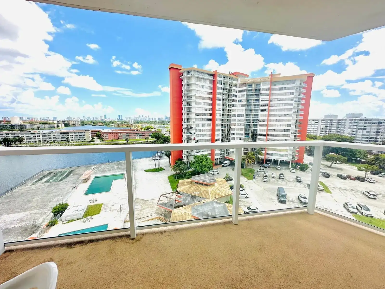 1301 NE Miami Gardens Dr # 915W, Miami FL 33179 photo 5