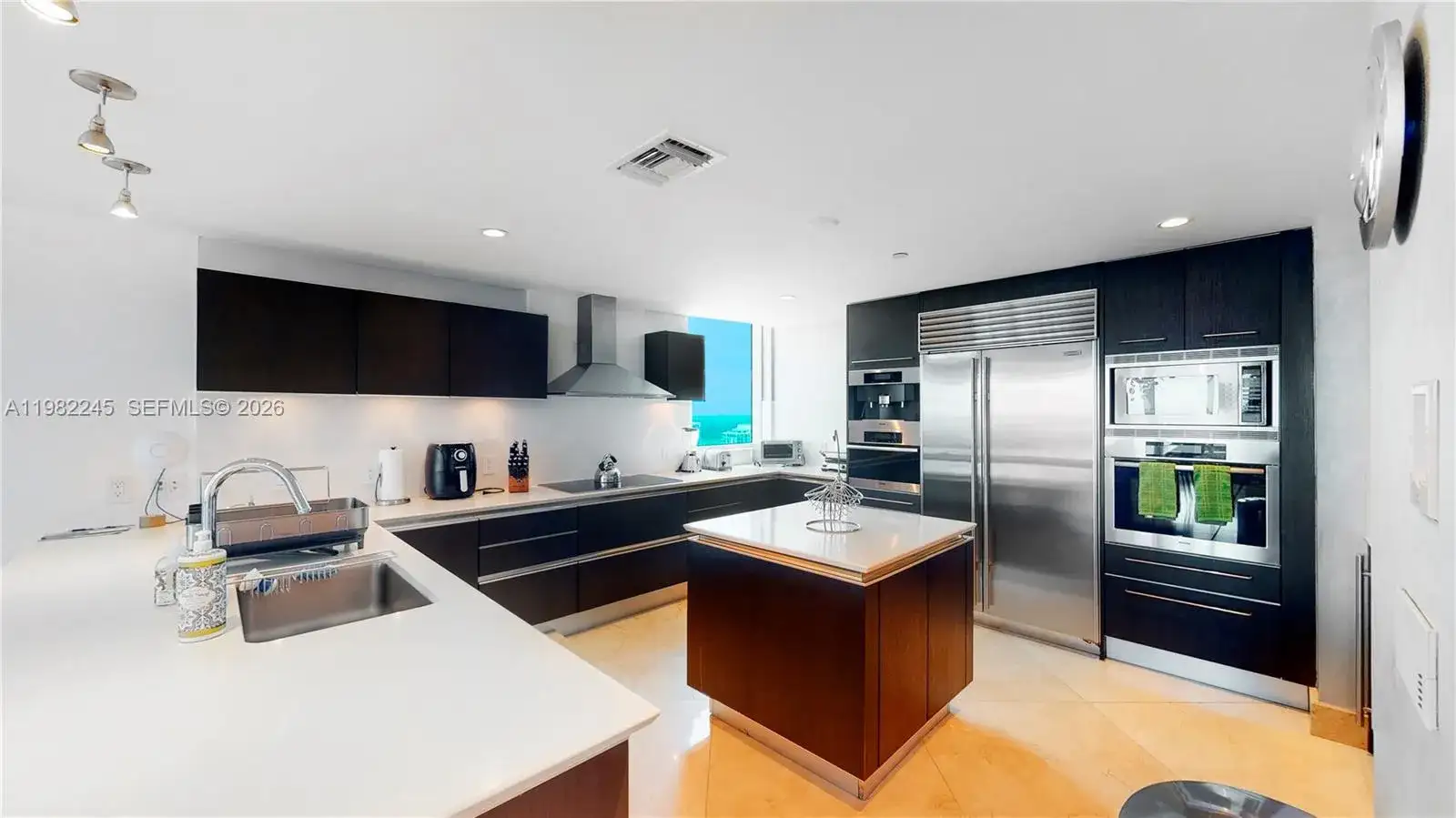 17001 Collins Ave # 3601, Sunny Isles Beach FL 33160 photo 4