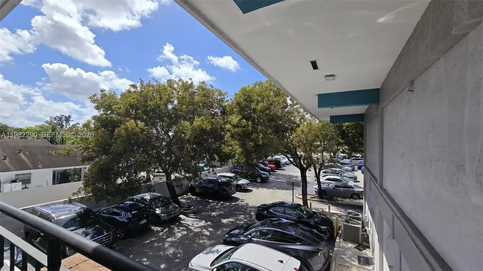 957 SW 122nd Ave # 957, Miami FL 33184 photo 2