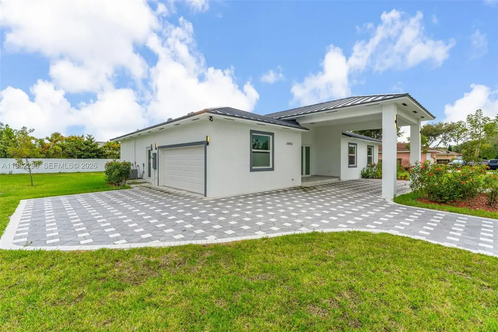 19855 SW 134 CT, Miami FL 33177 photo 3