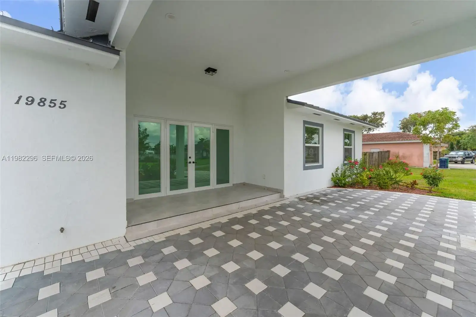 19855 SW 134 CT, Miami FL 33177 photo 4