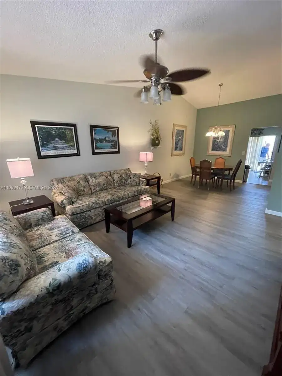 8042 SE Villa Cir # 8042, Hobe Sound FL 33455 photo 2
