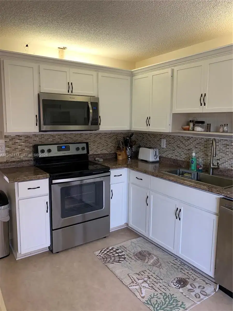 8042 SE Villa Cir # 8042, Hobe Sound FL 33455 photo 4
