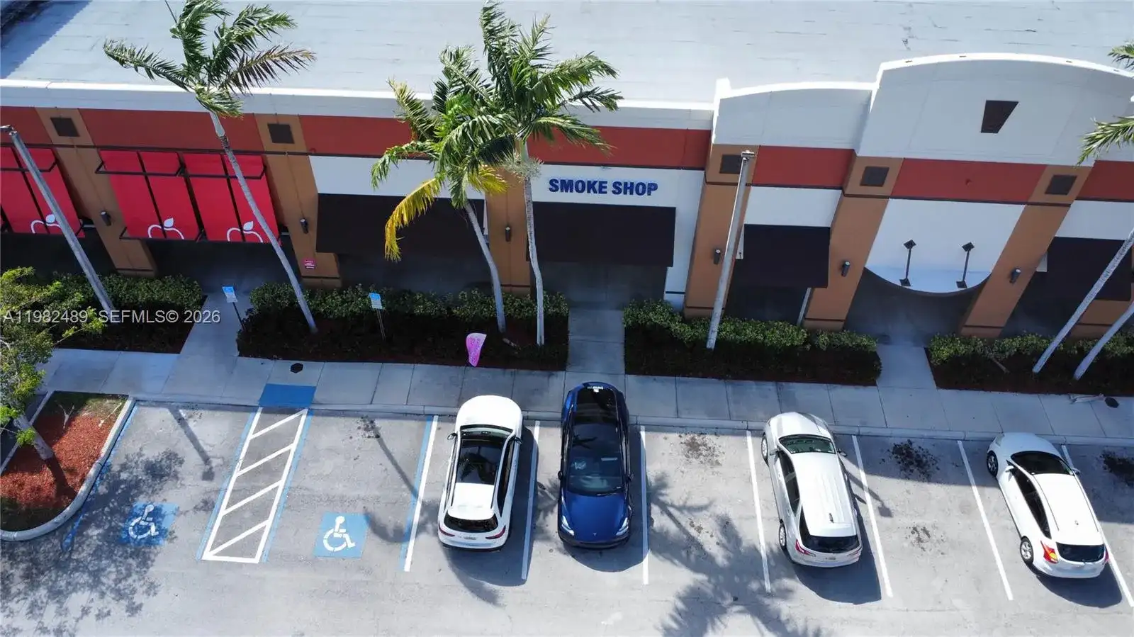 6041 N university dr, Tamarac FL 33321 photo 2