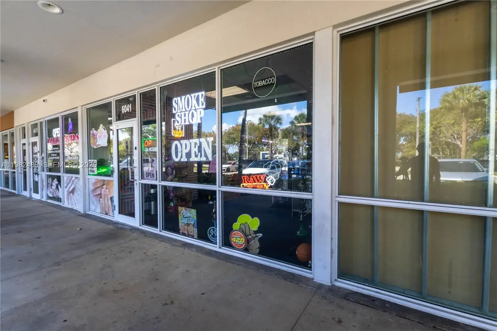 6041 N university dr, Tamarac FL 33321 photo 4