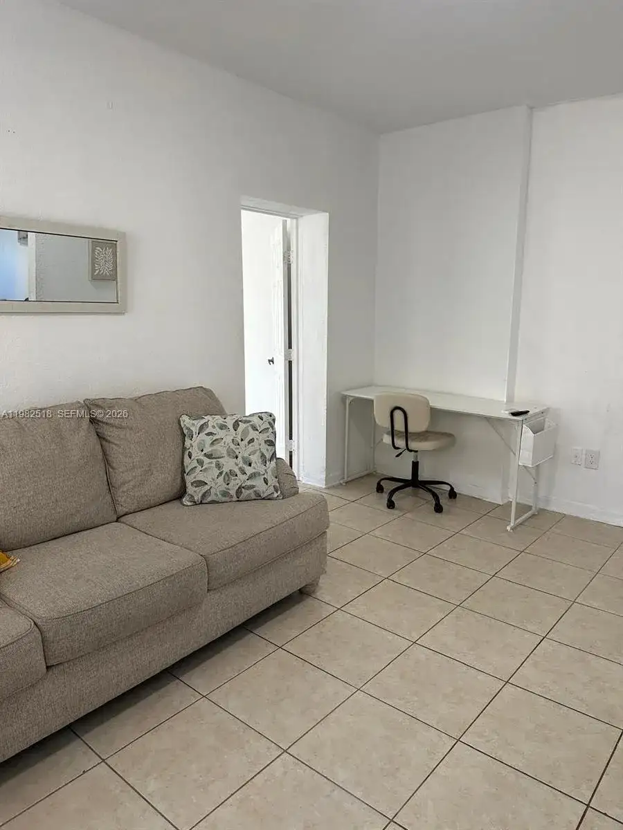 1021 NW 3rd St # 201, Miami FL 33128 photo 4