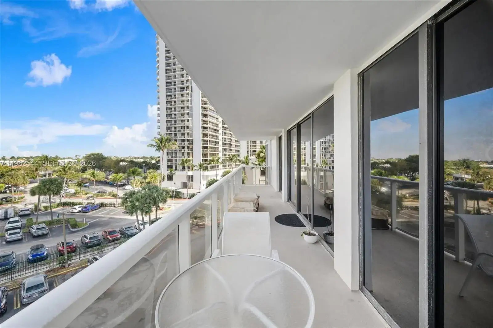 3731 N Country Club Dr # 521, Aventura FL 33180 photo 2