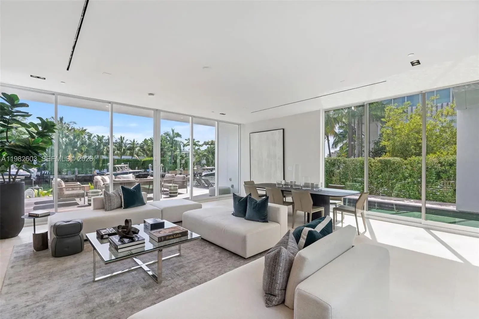 1011 W 48th St # 8, Miami Beach FL 33140