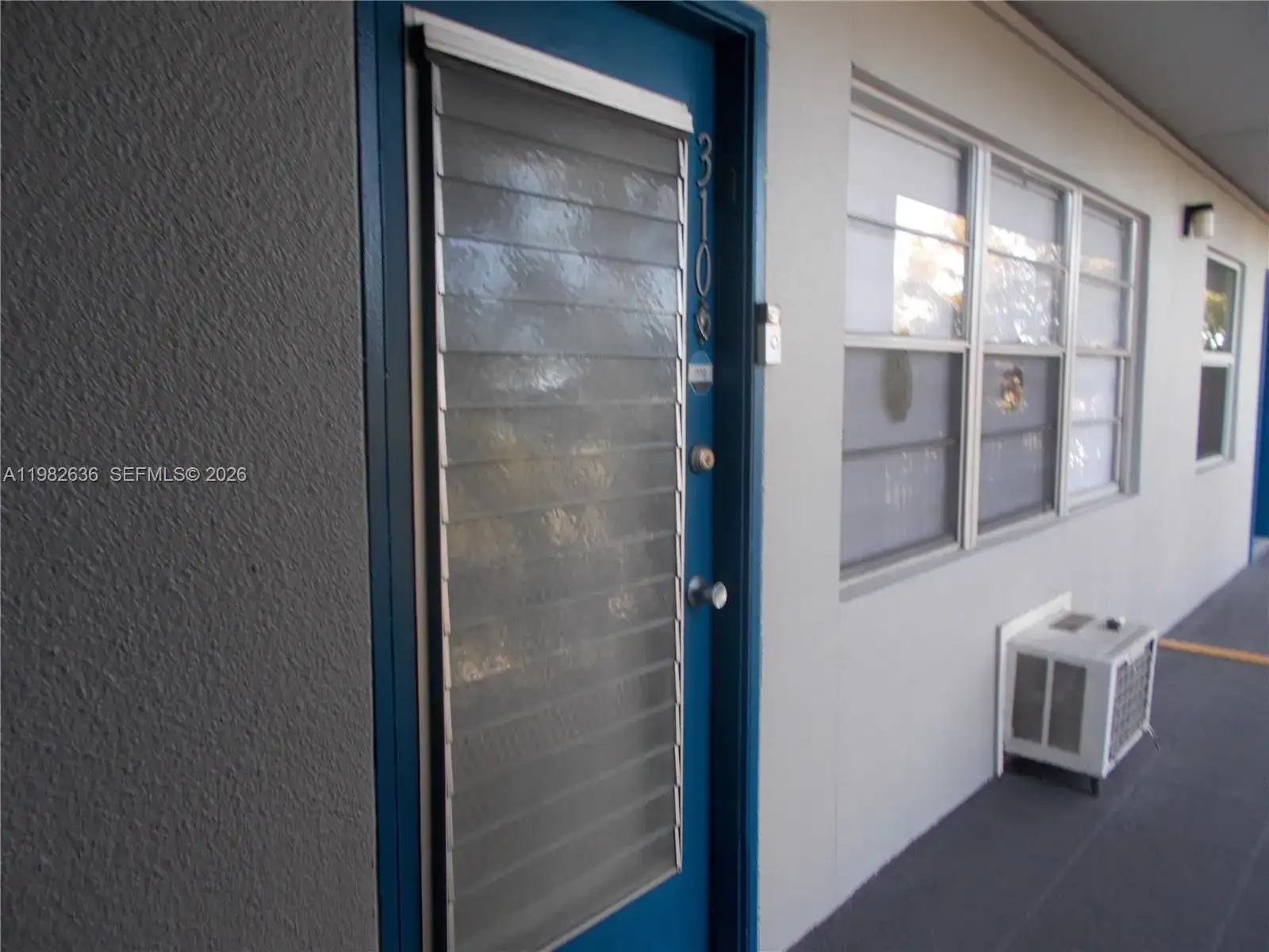 13450 SW 3rd St # 310D, Pembroke Pines FL 33027 photo 2