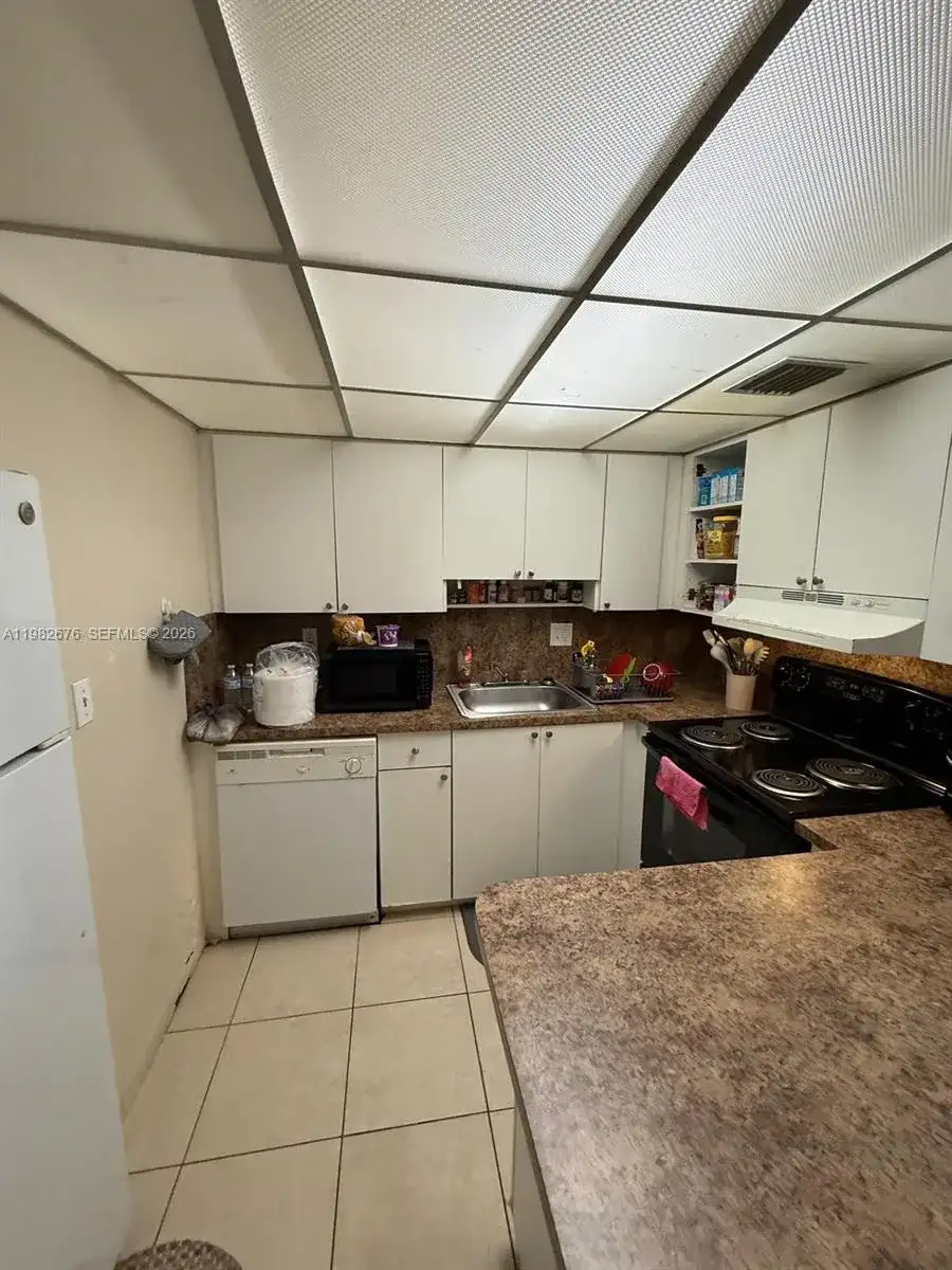 2029 NW 46th Ave # E305, Lauderhill FL 33313 photo 4