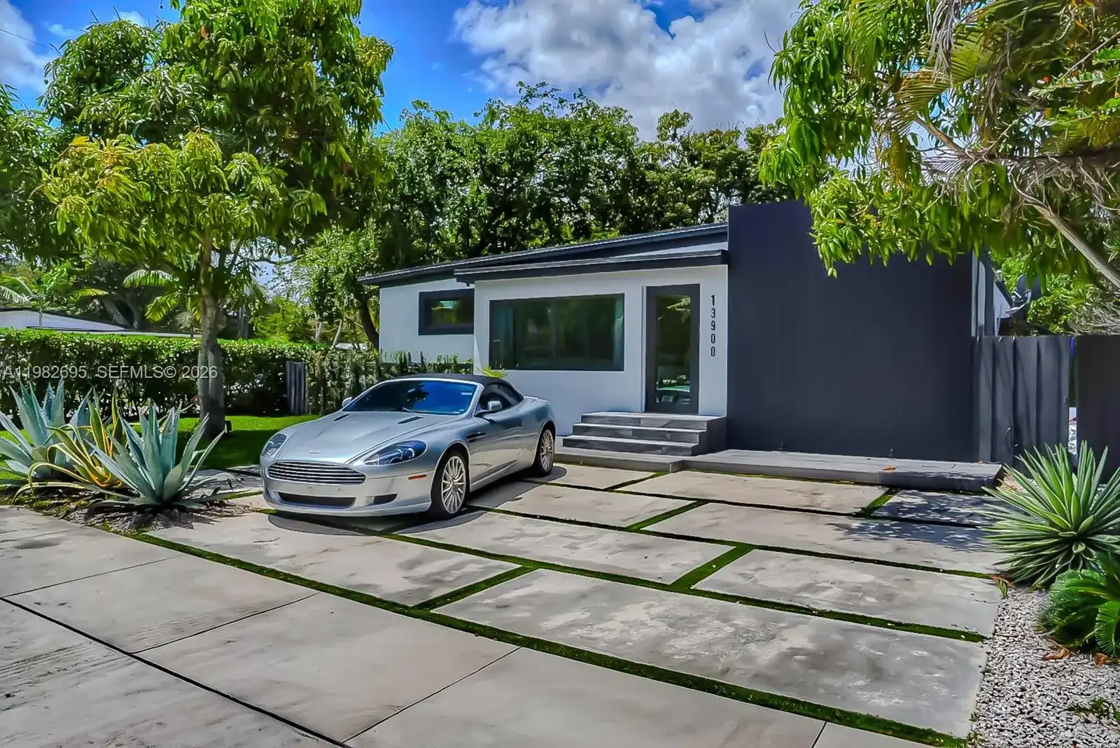 13900 NE 16th Ct, North Miami FL 33181