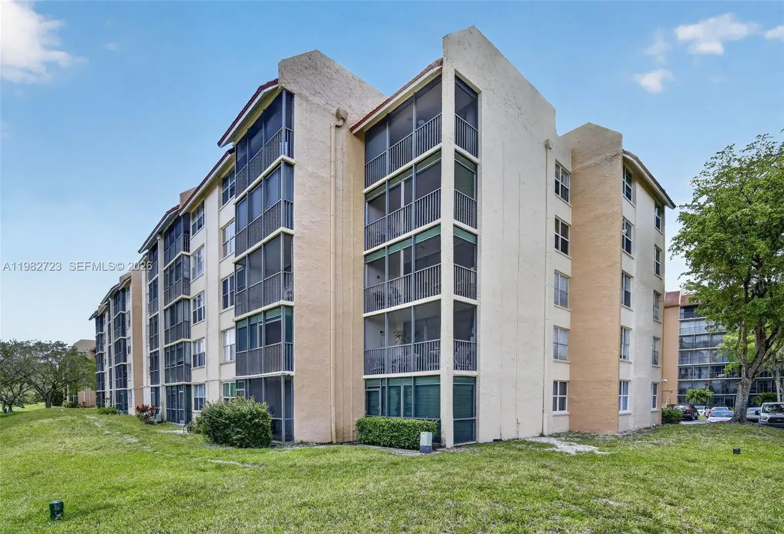 3751 Environ Blvd # 141, Lauderhill FL 33319 photo 4