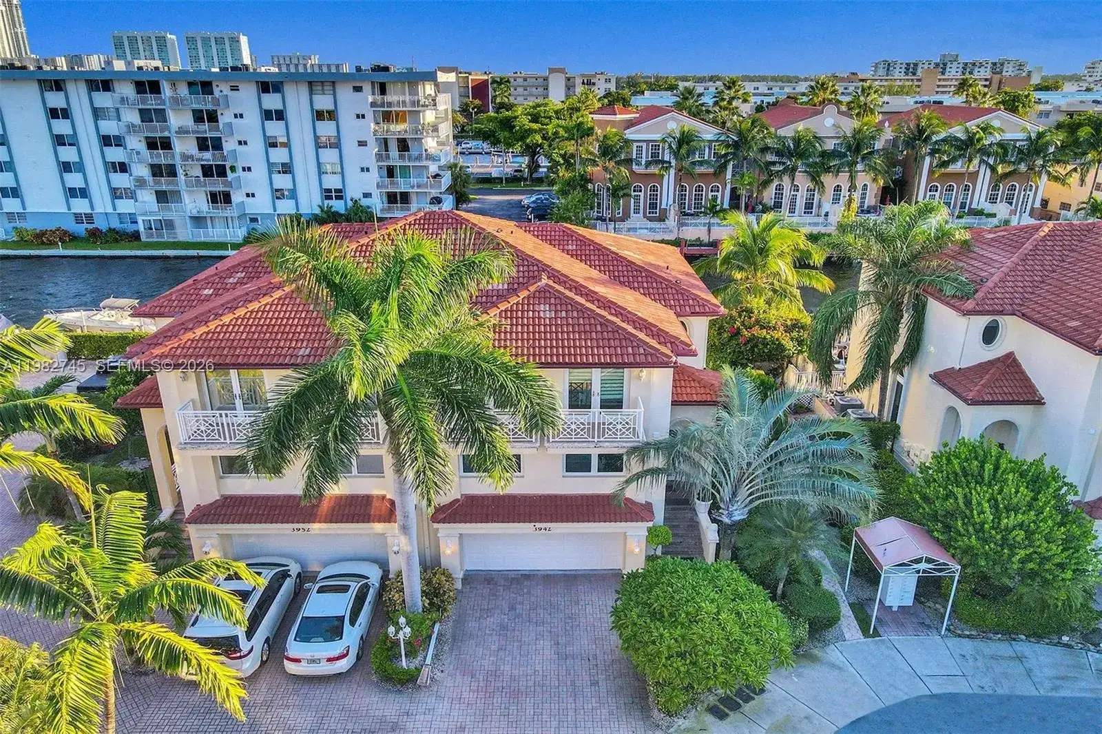 3942 NE 171st St # 4A, North Miami Beach FL 33160 photo 4