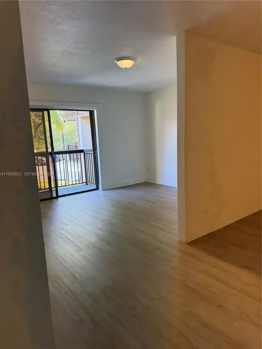 7925 SW 86th St # 923, Miami FL 33143 photo 3