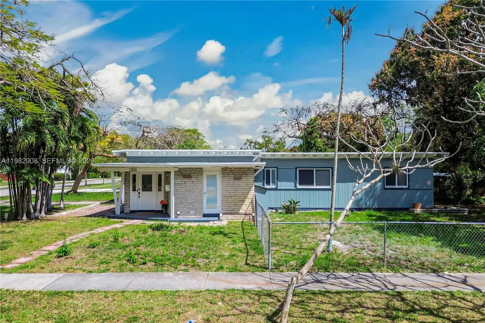 12955 NE 11th Ave, North Miami FL 33161 photo 2