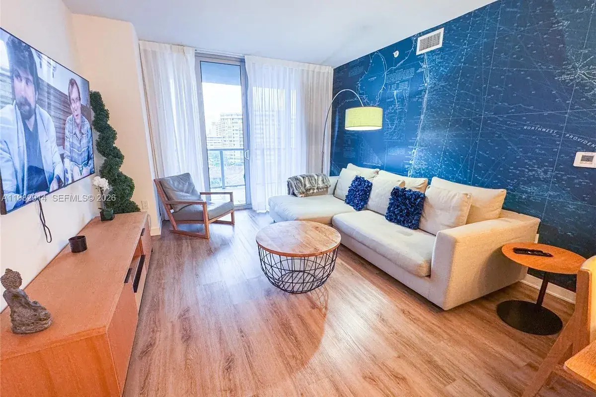 2602 E Hallandale Beach Blvd # R805, Hallandale Beach FL 33009