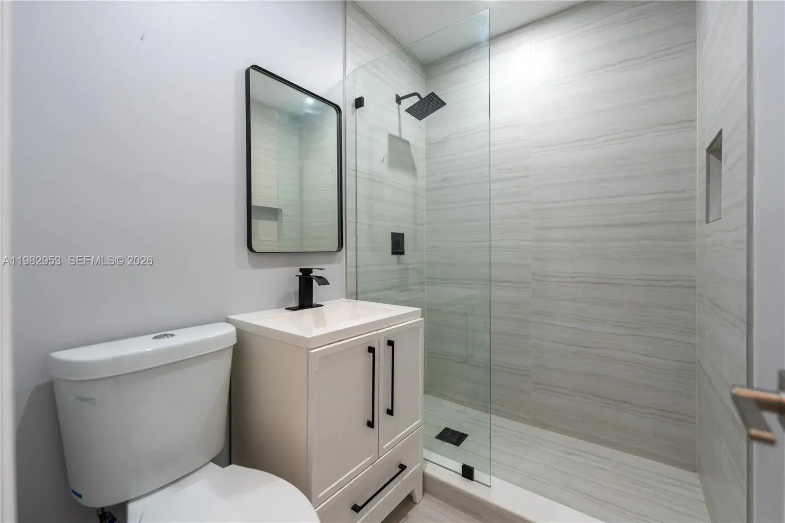 1615 NE 9th St # 2, Fort Lauderdale FL 33304